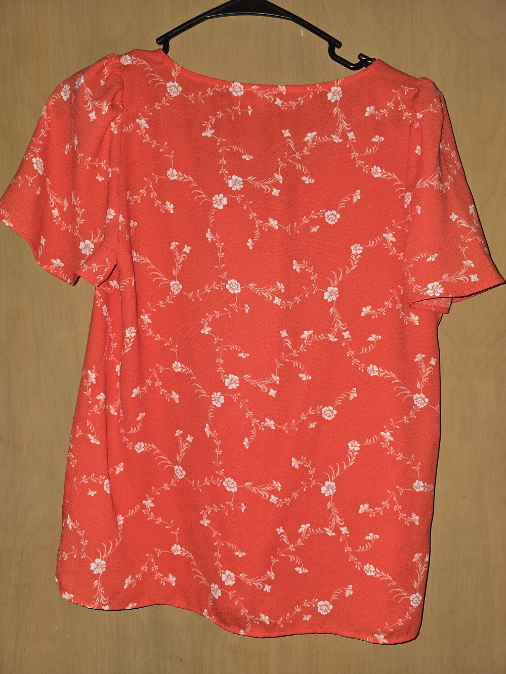 LC Lauren Conrad Coral Red Floral Short Sleeve Blouse